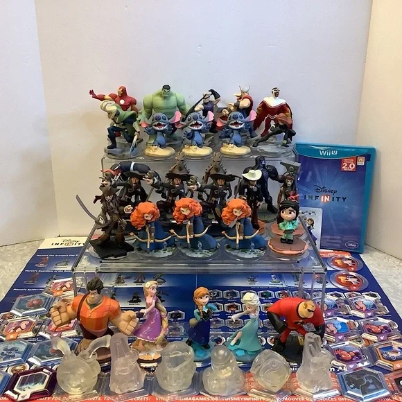 Disney Infinity Collection Lot (55pc) Figures Discs Marvel